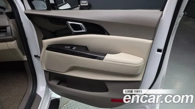 Kia Canival Carnival 4 поколение Бензин 7 мест Noblesse — Фото автомобиля 22