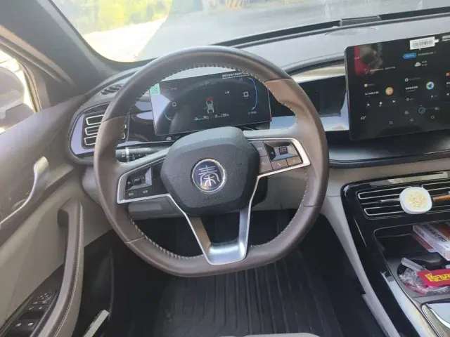 BYD Qin PLUS — Фото автомобиля 6