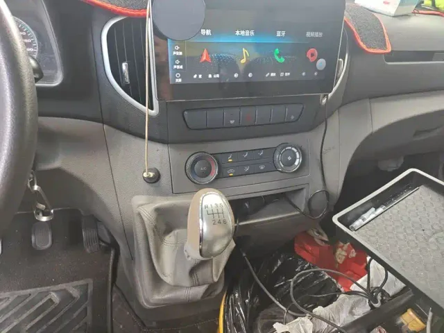 JAC Motors Sunray — Фото автомобиля 5