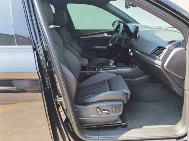 Audi Q5L — Фото автомобиля 21