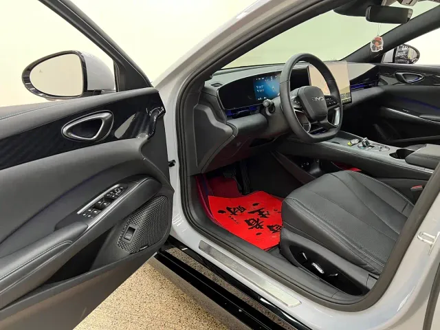 BYD Seal — Фото автомобиля 14