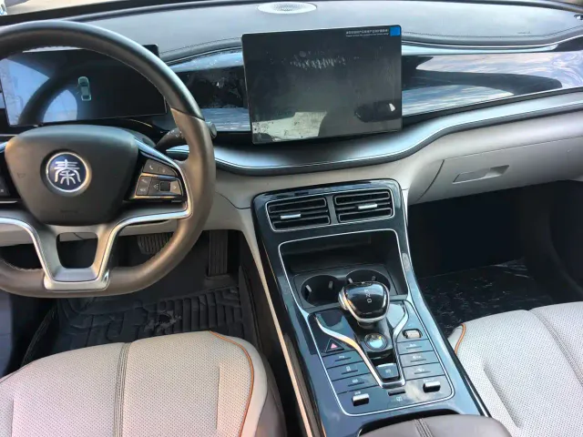 BYD Qin PLUS — Фото автомобиля 11