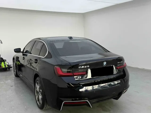 BMW i3 — Фото автомобиля 9