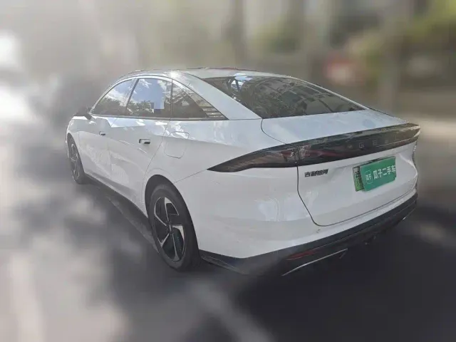 Geely Galaxy L6 — Фото автомобиля 4