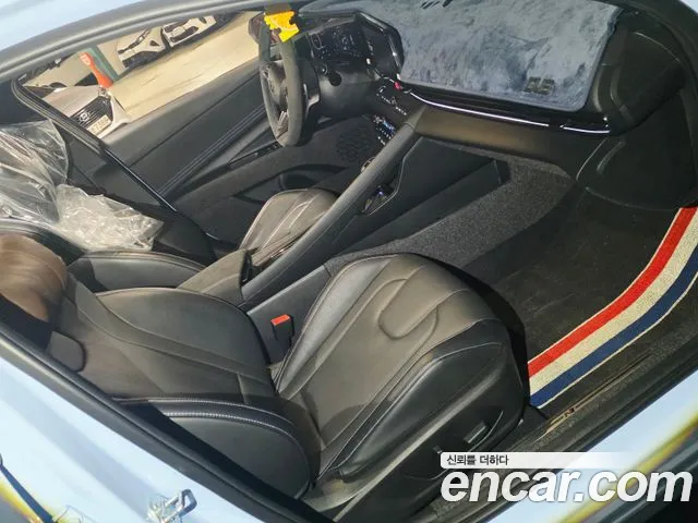 Hyundai Avante CN7 — Фото автомобиля 10