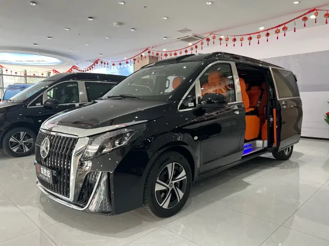Фотография автомобиля — Mercedes-Benz Vito