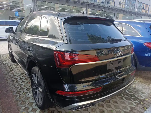 Audi Q5L — Фото автомобиля 6