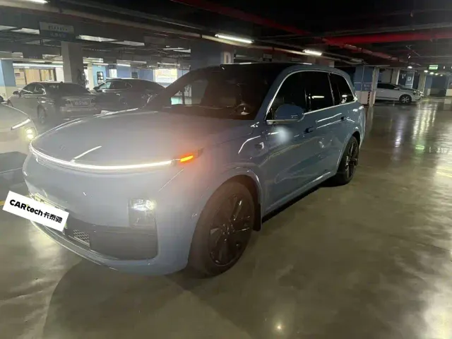 Фотография автомобиля — Li Auto L9