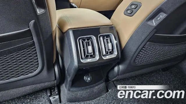 Kia Sorento — Фото автомобиля 8