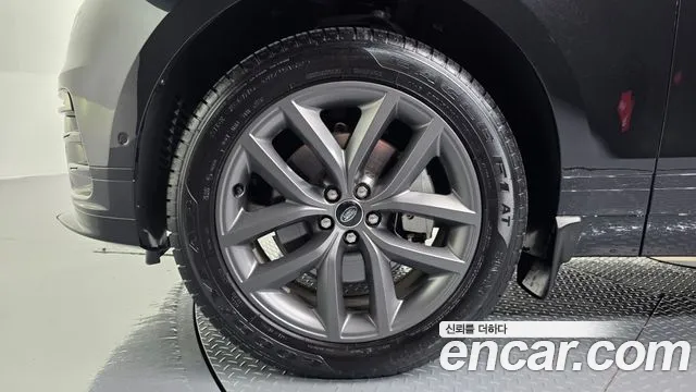 Land Rover Range Rover Velar — Фото автомобиля 5
