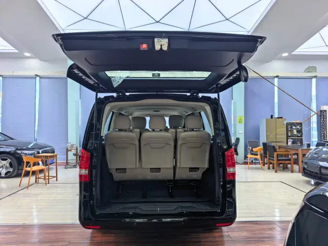 Mercedes-Benz Vito — Фото автомобиля 14