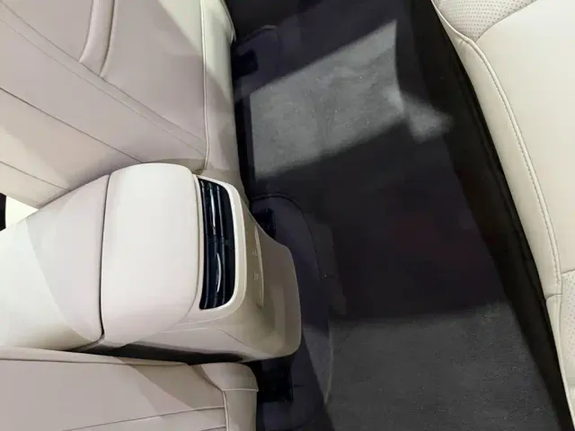Shangjie SUV — Фото автомобиля 7
