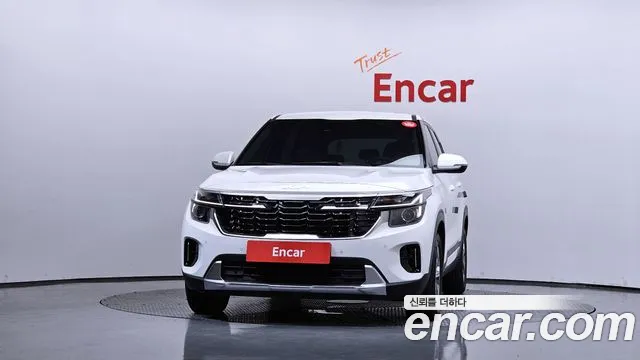 Kia Seltos New — Фото автомобиля 3