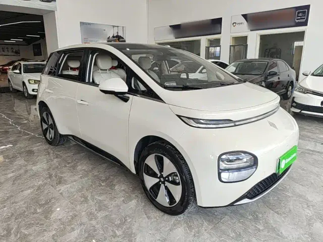 Baojun Baojun Cloud 2023 460 Max — Фото автомобиля 3