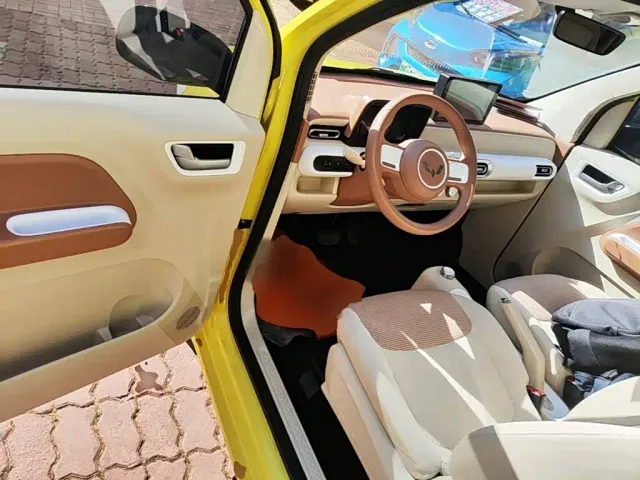 Wuling Hongguang Mini EV — Фото автомобиля 15