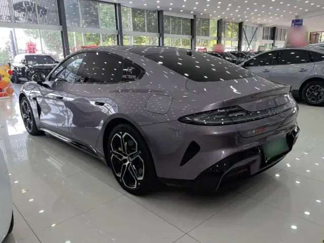 Xiaomi SU7 — Фото автомобиля 4