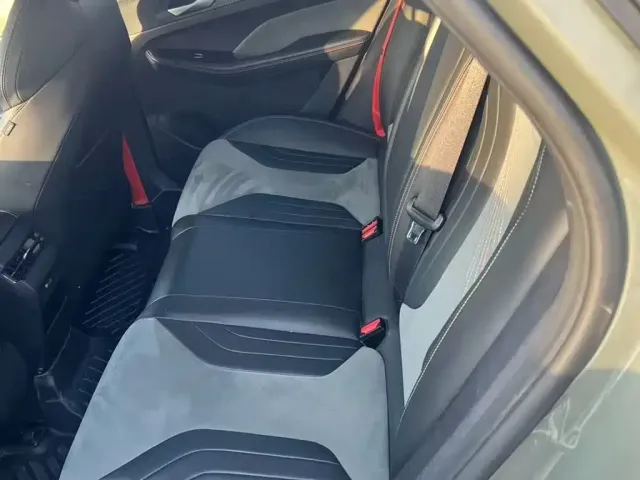 Geely Binrui — Фото автомобиля 16