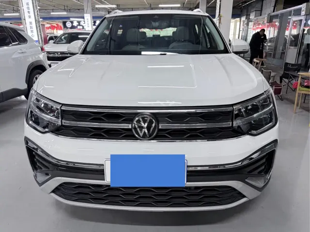 Volkswagen Tharu — Фото автомобиля 2