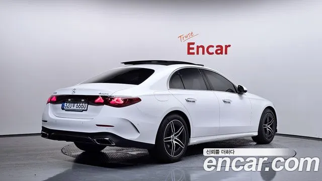 Mercedes-Benz E-Class E-класс W214 — Фото автомобиля 2