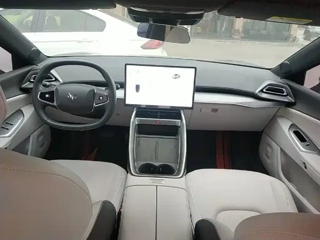 Arcfox Alpha S5 — Фото автомобиля 9