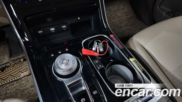 Kia Canival Carnival 4 поколение Дизель 9 мест Hi-Limousine — Фото автомобиля 9