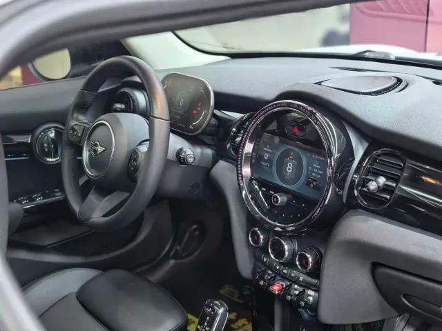 MINI Hatch — Фото автомобиля 22