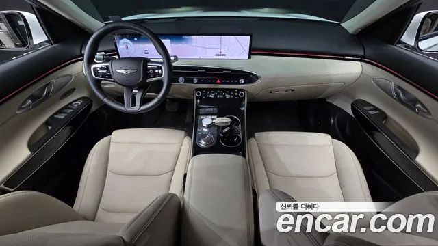 Genesis GV70 2.5T Бензин 2WD — Фото автомобиля 7