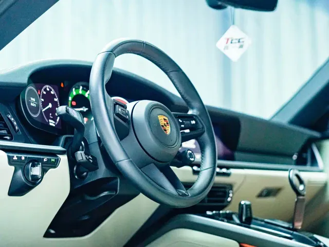 Porsche 911 — Фото автомобиля 11