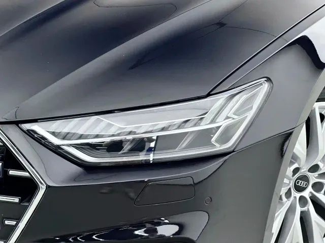 Audi A7L — Фото автомобиля 10