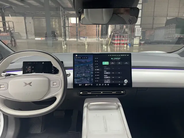 Xpeng P7+ — Фото автомобиля 10