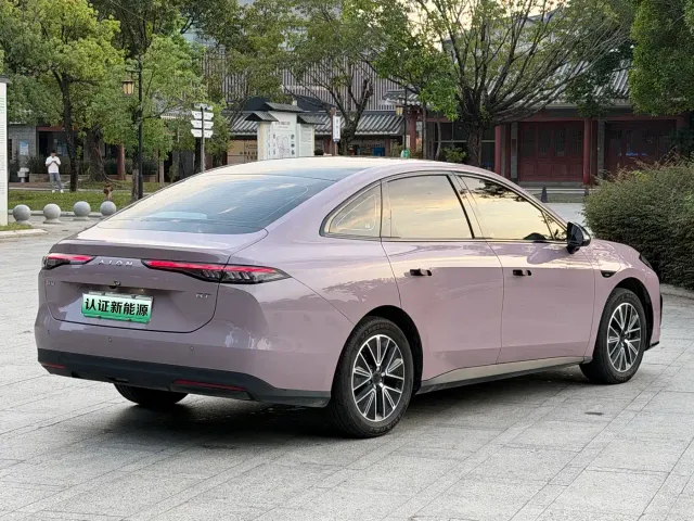 GAC Aion RT — Фото автомобиля 16