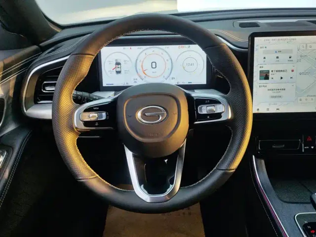 GAC Trumpchi GS8 — Фото автомобиля 15