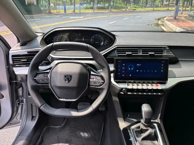 Peugeot 408 — Фото автомобиля 20