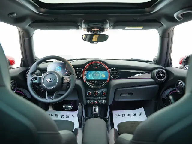 MINI John Cooper Works — Фото автомобиля 15