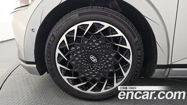 Hyundai Ioniq5 — Фото автомобиля 5