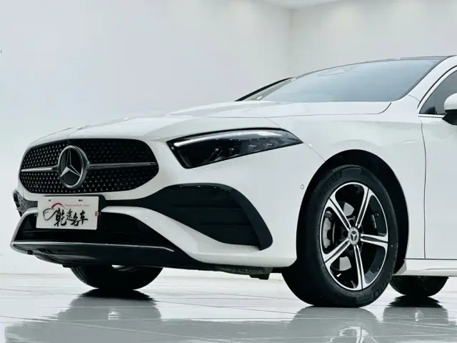 Mercedes-Benz A-Class — Фото автомобиля 8
