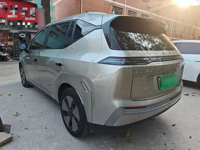 GAC Aion Y — Фото автомобиля 4