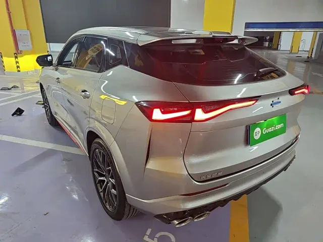 Changan Z6 — Фото автомобиля 4