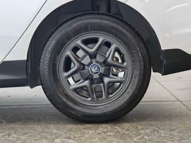 BYD Qin PLUS — Фото автомобиля 9
