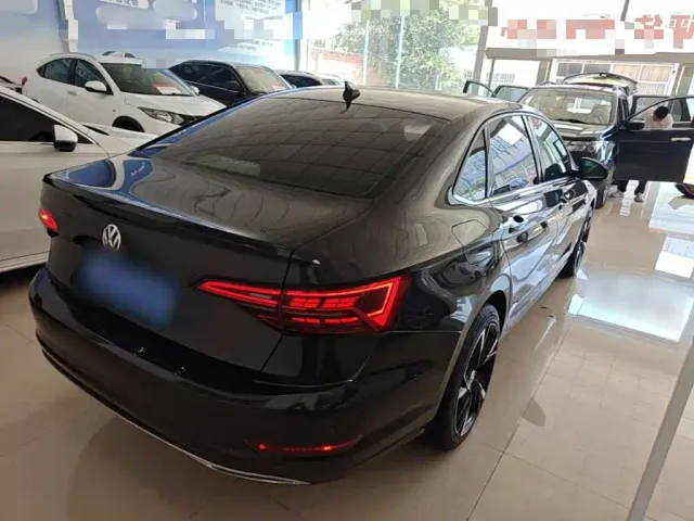 Volkswagen Sagitar — Фото автомобиля 6