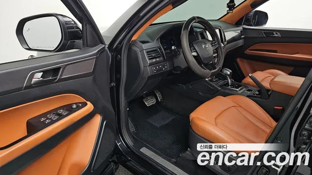 KG_Mobility_Ssangyong Rexton Новый Rexton Sport Khan Дизель 2.2 2WD — Фото автомобиля 10