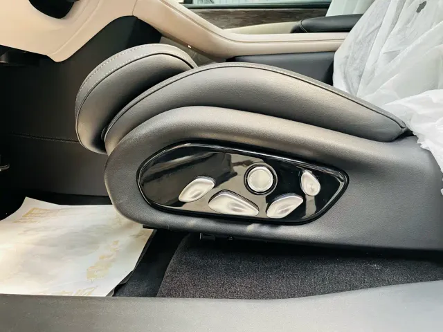 IM Motors LS7 — Фото автомобиля 15