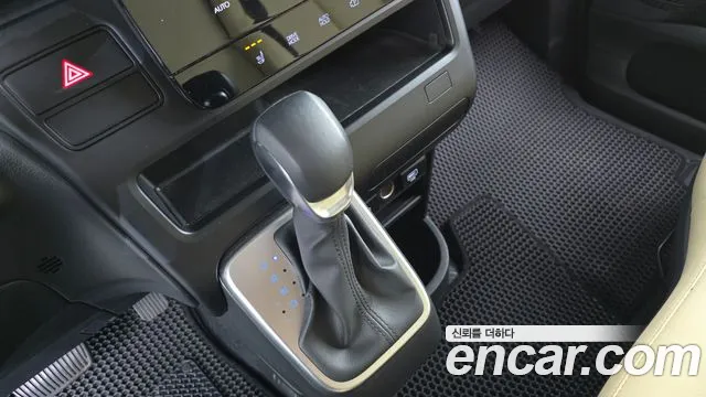 Hyundai Staria — Фото автомобиля 9