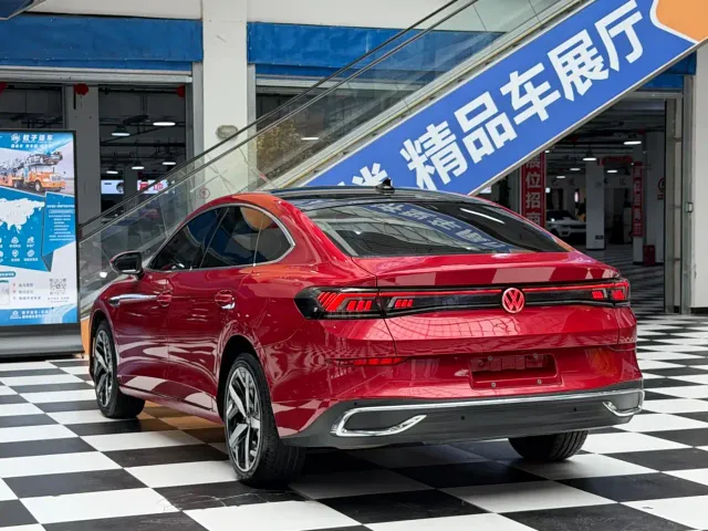Volkswagen Lamando — Фото автомобиля 11