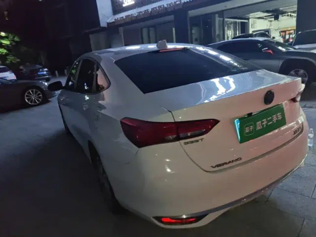 Buick Verano — Фото автомобиля 4
