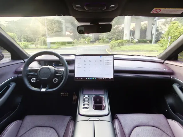 Xiaomi Auto Xiaomi SU7 2024 AWD Extended Range Advanced Smart Driving Max Edition — Фото автомобиля 22