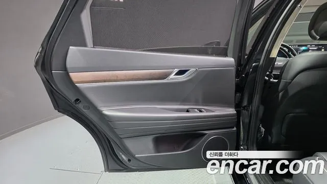 Genesis G80 — Фото автомобиля 22