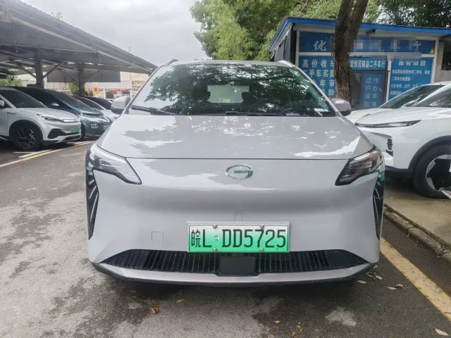 GAC Aion Y — Фото автомобиля 2