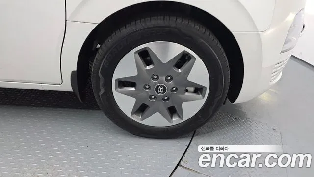 Hyundai Staria — Фото автомобиля 6