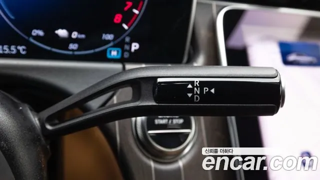 Mercedes-Benz E-Class — Фото автомобиля 19